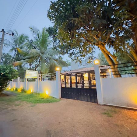 Leisure Villa Anuradhapura Ngoại thất bức ảnh